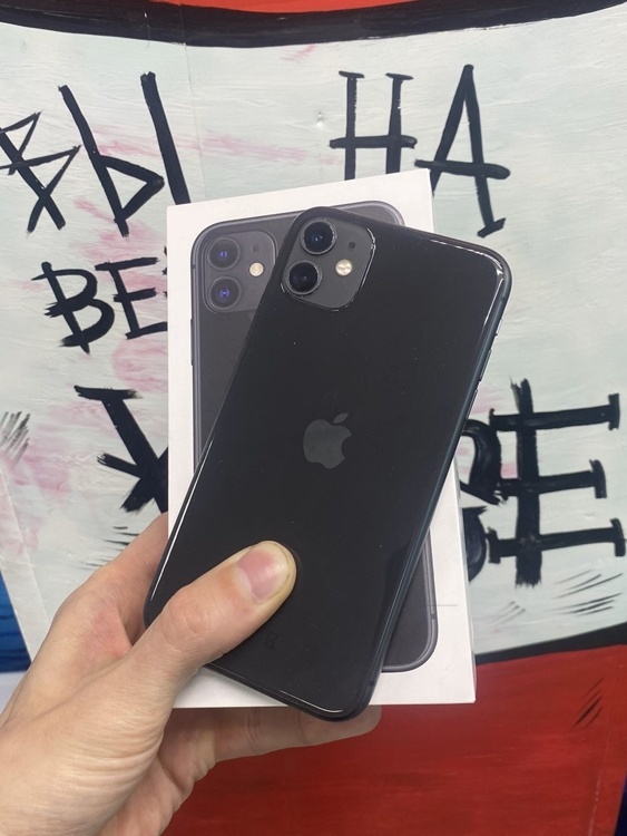 iPhone 11,128 ГБ